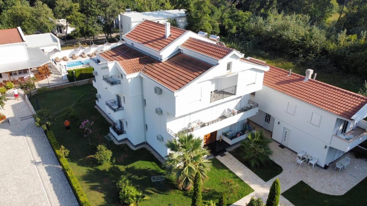 Residence Leora Ulcinj Exterior photo